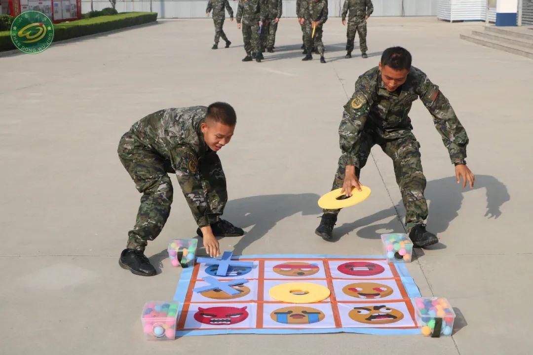 今日國際軍事新聞聚焦，軍營溫馨日常揭秘